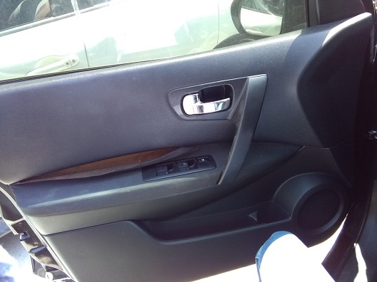 2010 MODEL NİSSAN QASHQAİ ÇIKMA KAPI DÖŞEMESİ